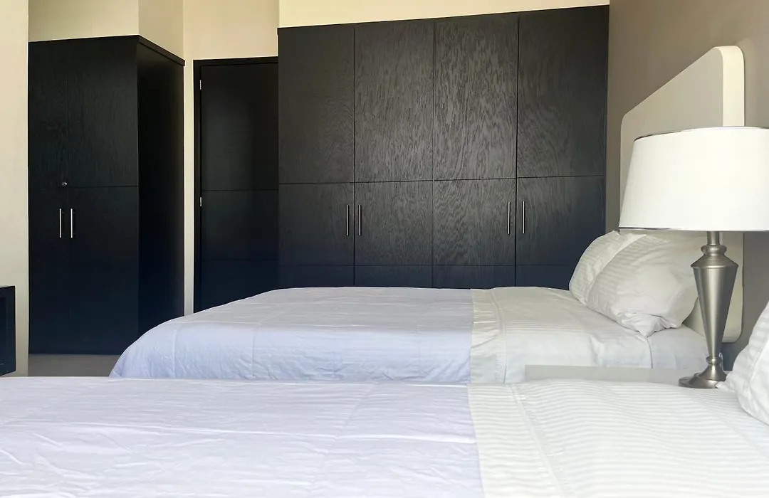 Laviu B&B Luxe Suites-1